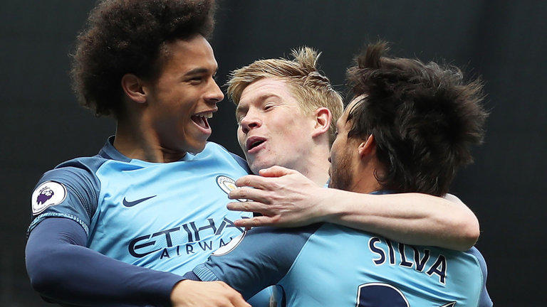 LPL夏季赛：FPX问题连连，季后赛能稳吗？