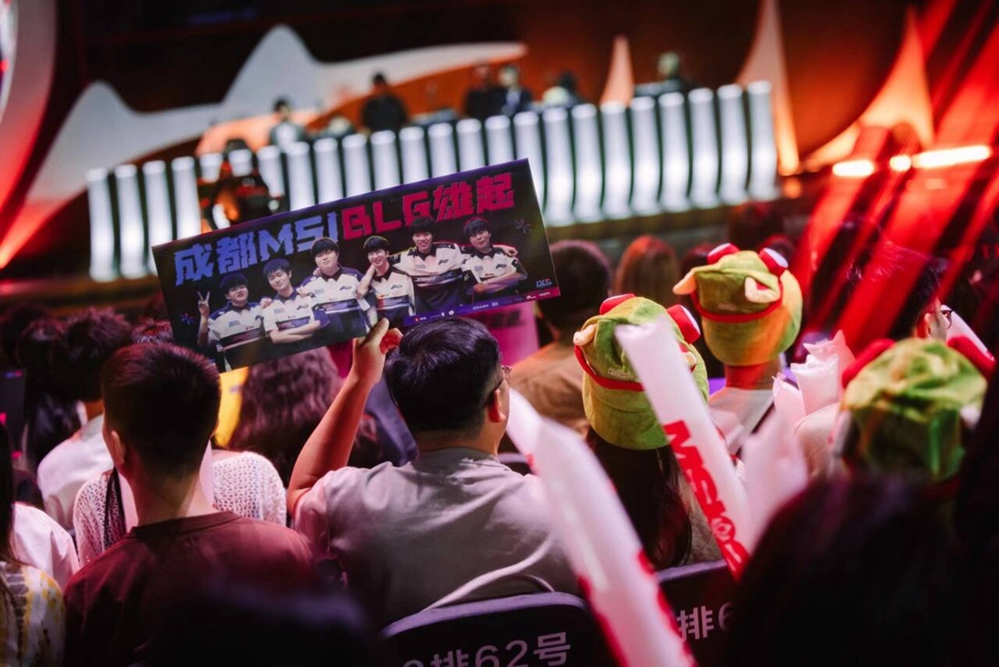 Team WE 教练：像今天这样对线都对不了的话就很难赢